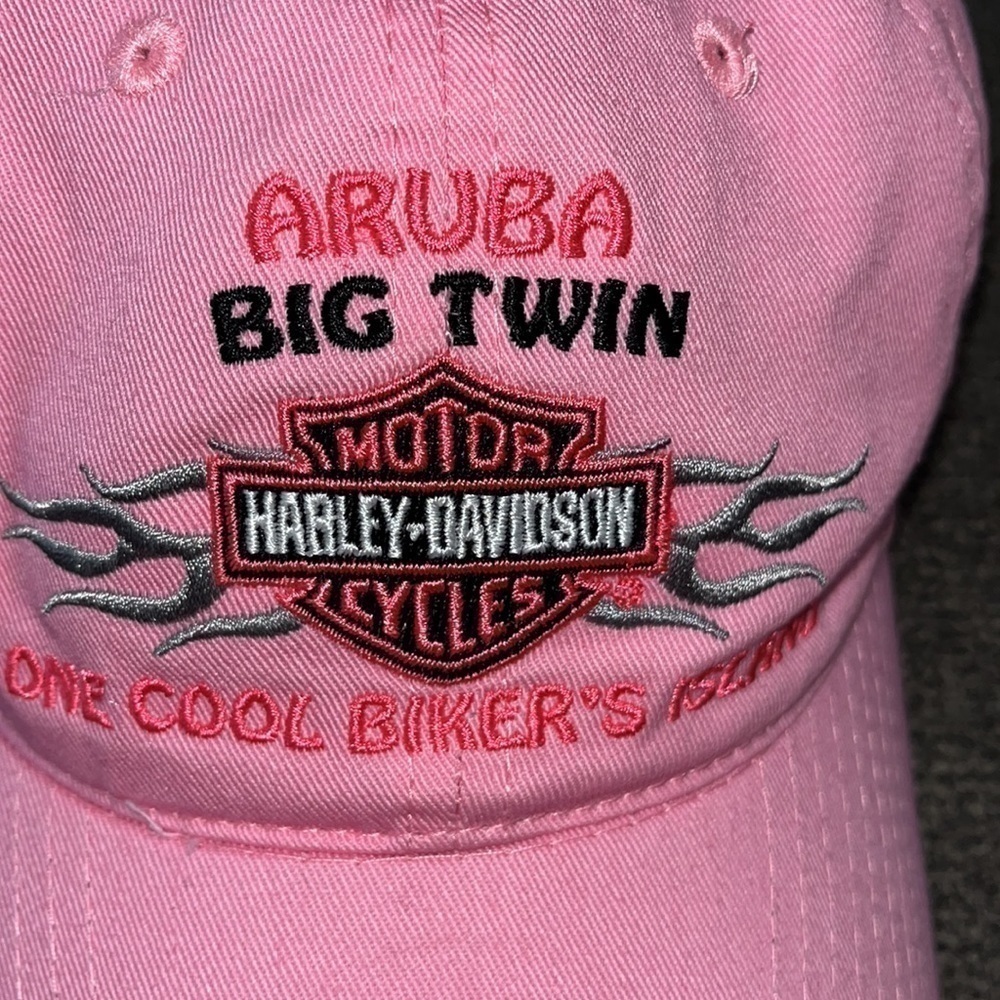 Harley Davidson Aruba Big Twin “One Cool Biker’s Island.” Pink woman’s hat. - Picture 2 of 6